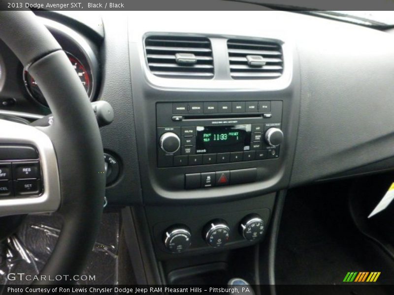 Black / Black 2013 Dodge Avenger SXT