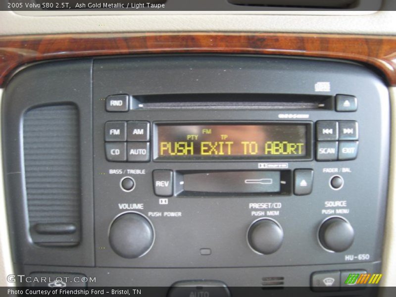 Audio System of 2005 S80 2.5T