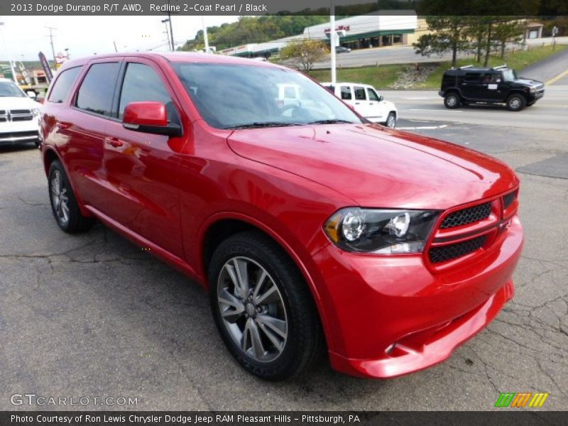 Front 3/4 View of 2013 Durango R/T AWD