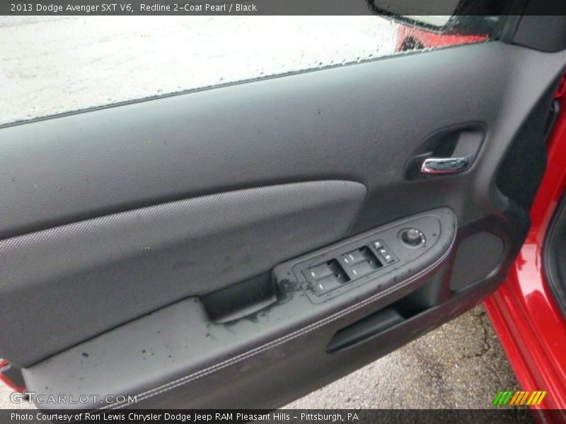 Door Panel of 2013 Avenger SXT V6