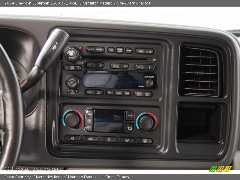 Silver Birch Metallic / Gray/Dark Charcoal 2004 Chevrolet Suburban 1500 Z71 4x4