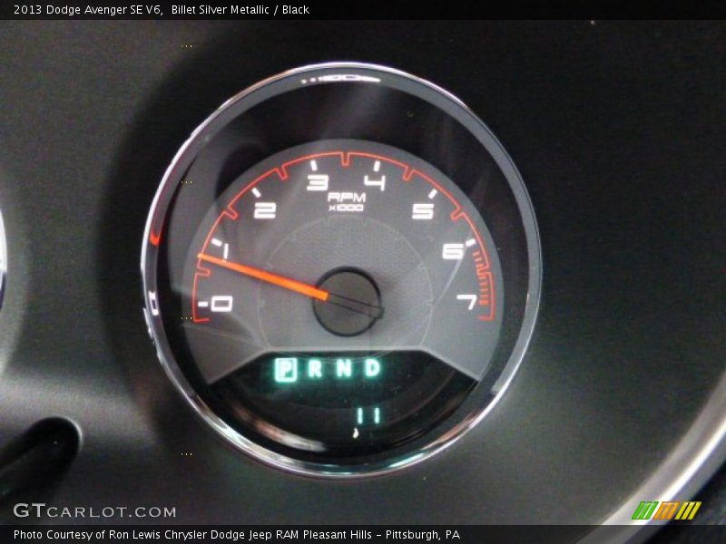 Billet Silver Metallic / Black 2013 Dodge Avenger SE V6