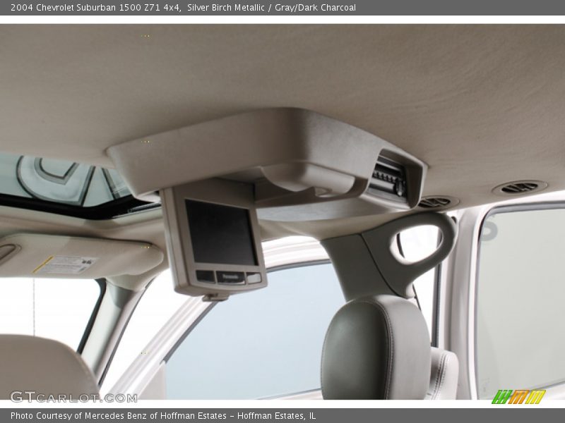 Silver Birch Metallic / Gray/Dark Charcoal 2004 Chevrolet Suburban 1500 Z71 4x4