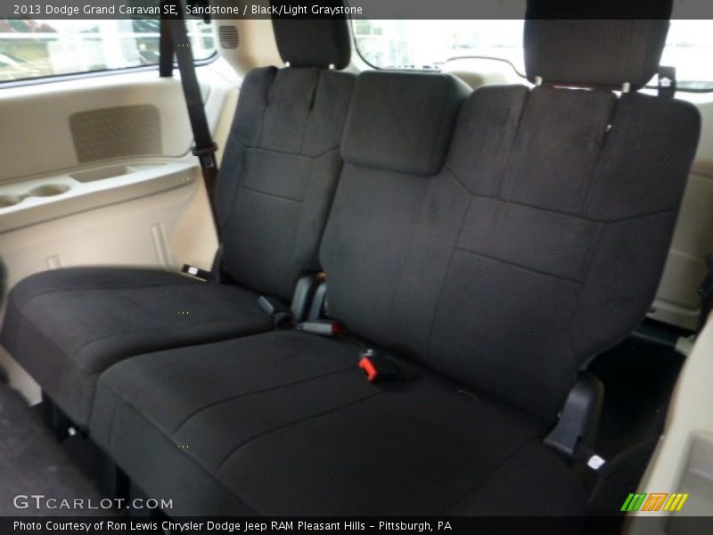 Sandstone / Black/Light Graystone 2013 Dodge Grand Caravan SE
