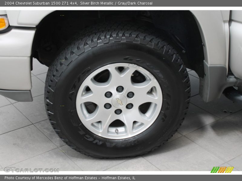 Silver Birch Metallic / Gray/Dark Charcoal 2004 Chevrolet Suburban 1500 Z71 4x4