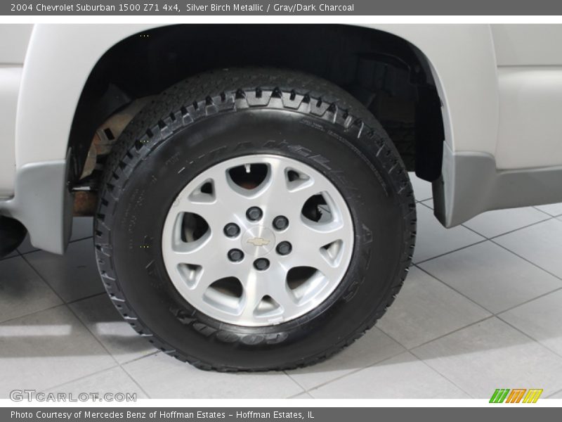 Silver Birch Metallic / Gray/Dark Charcoal 2004 Chevrolet Suburban 1500 Z71 4x4