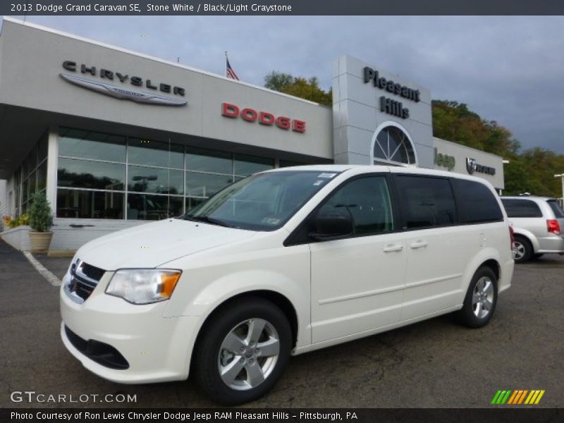 Stone White / Black/Light Graystone 2013 Dodge Grand Caravan SE