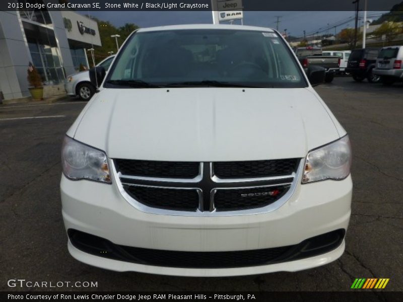 Stone White / Black/Light Graystone 2013 Dodge Grand Caravan SE