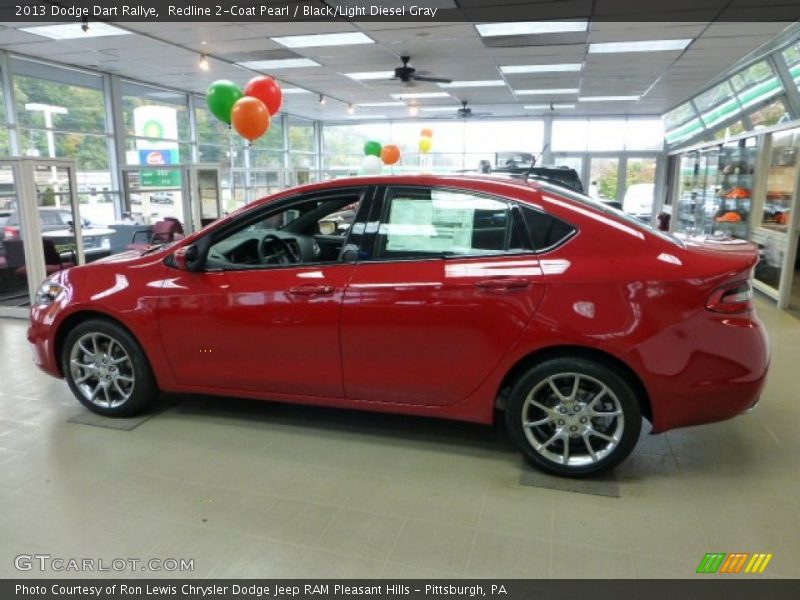 Redline 2-Coat Pearl / Black/Light Diesel Gray 2013 Dodge Dart Rallye