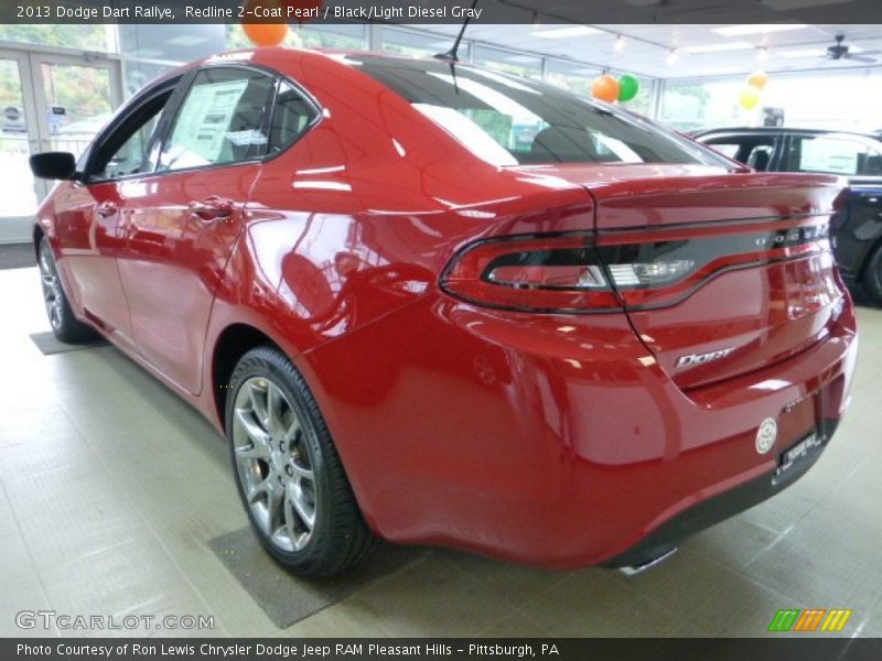 Redline 2-Coat Pearl / Black/Light Diesel Gray 2013 Dodge Dart Rallye