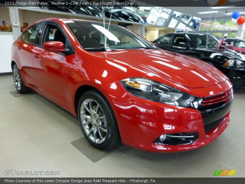 Redline 2-Coat Pearl / Black/Light Diesel Gray 2013 Dodge Dart Rallye