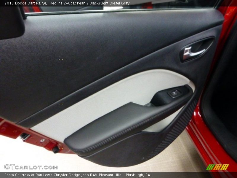 Redline 2-Coat Pearl / Black/Light Diesel Gray 2013 Dodge Dart Rallye