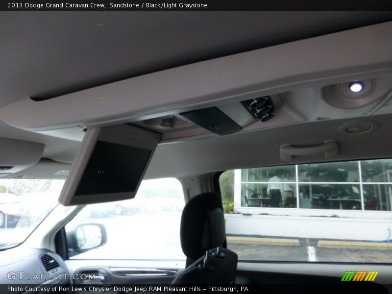 Sandstone / Black/Light Graystone 2013 Dodge Grand Caravan Crew
