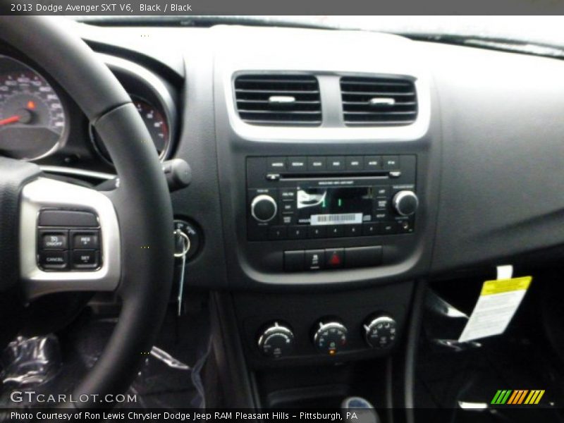 Black / Black 2013 Dodge Avenger SXT V6
