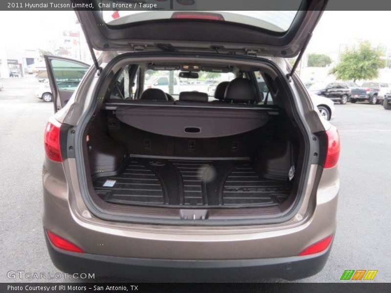Chai Bronze / Taupe 2011 Hyundai Tucson Limited