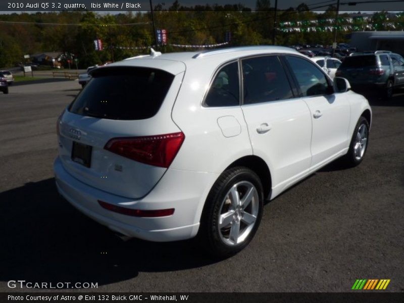 Ibis White / Black 2010 Audi Q5 3.2 quattro