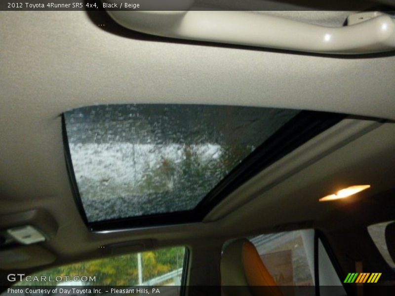 Black / Beige 2012 Toyota 4Runner SR5 4x4