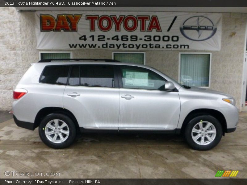 Classic Silver Metallic / Ash 2013 Toyota Highlander V6 4WD
