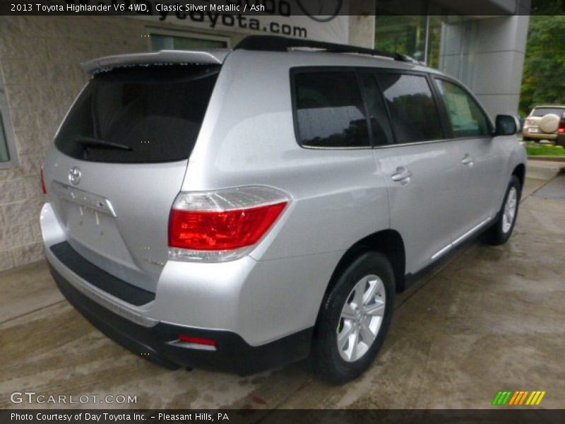 Classic Silver Metallic / Ash 2013 Toyota Highlander V6 4WD