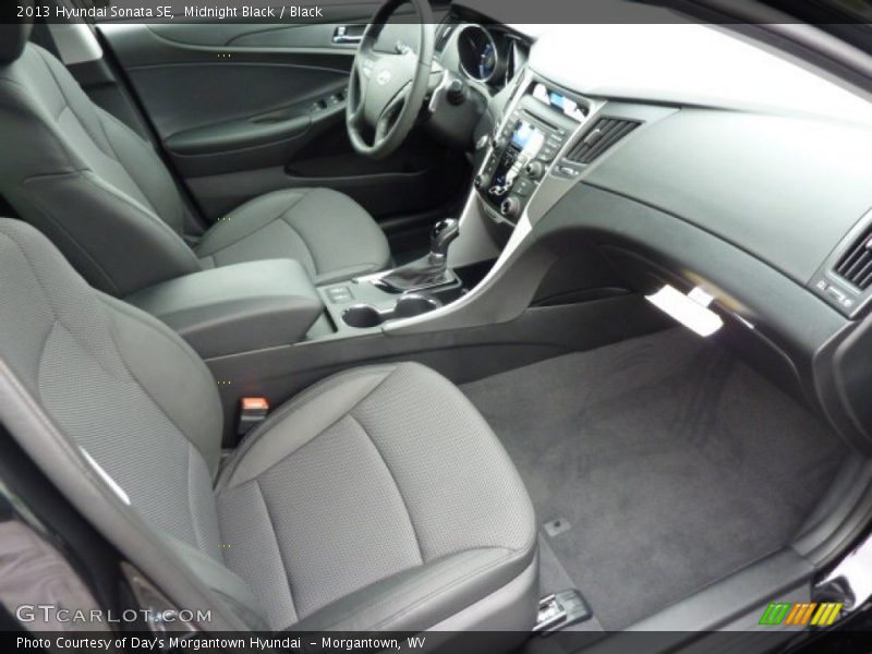 Midnight Black / Black 2013 Hyundai Sonata SE