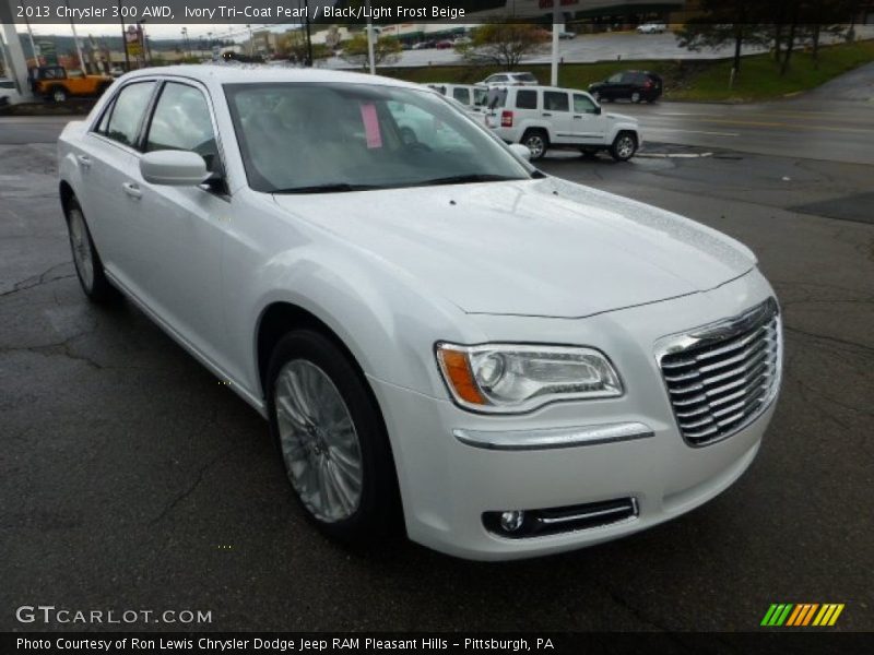 Ivory Tri-Coat Pearl / Black/Light Frost Beige 2013 Chrysler 300 AWD