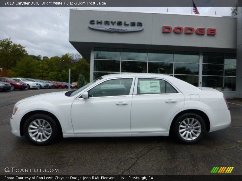 Bright White / Black/Light Frost Beige 2013 Chrysler 300