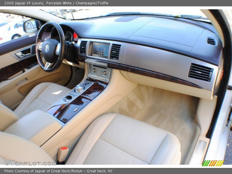 Porcelain White / Champagne/Truffle 2009 Jaguar XF Luxury