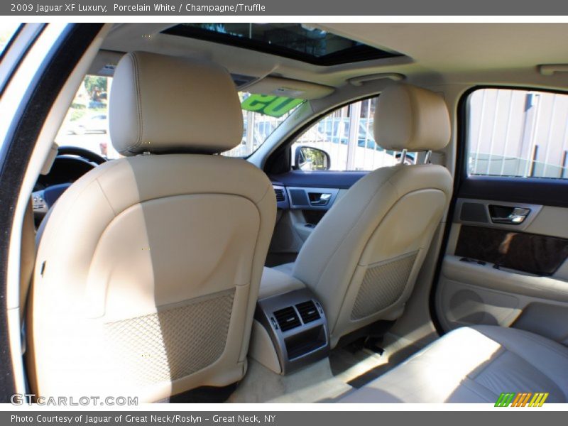 Porcelain White / Champagne/Truffle 2009 Jaguar XF Luxury