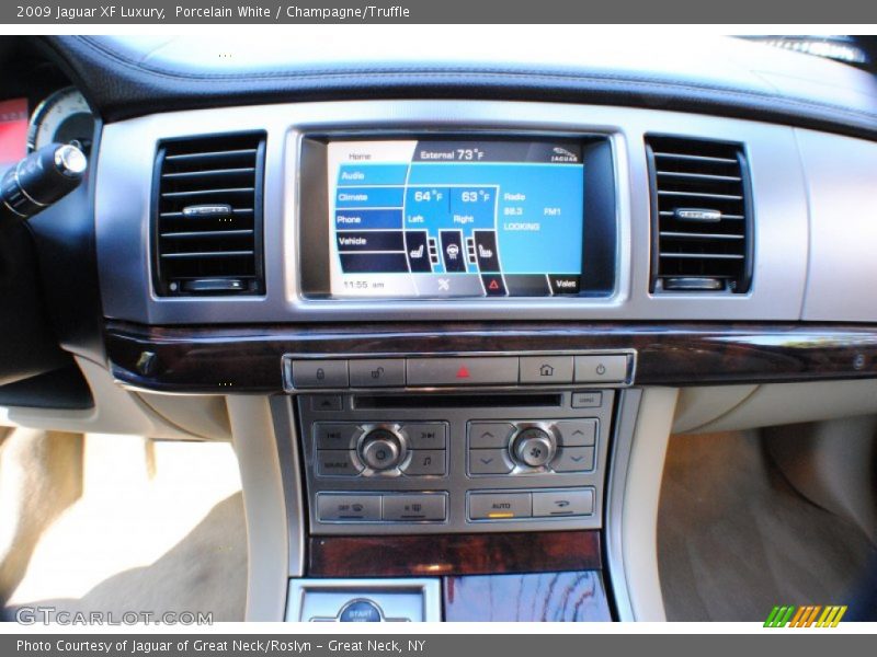 Porcelain White / Champagne/Truffle 2009 Jaguar XF Luxury