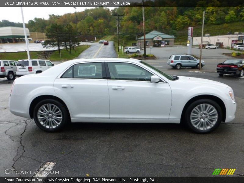 Ivory Tri-Coat Pearl / Black/Light Frost Beige 2013 Chrysler 300 AWD