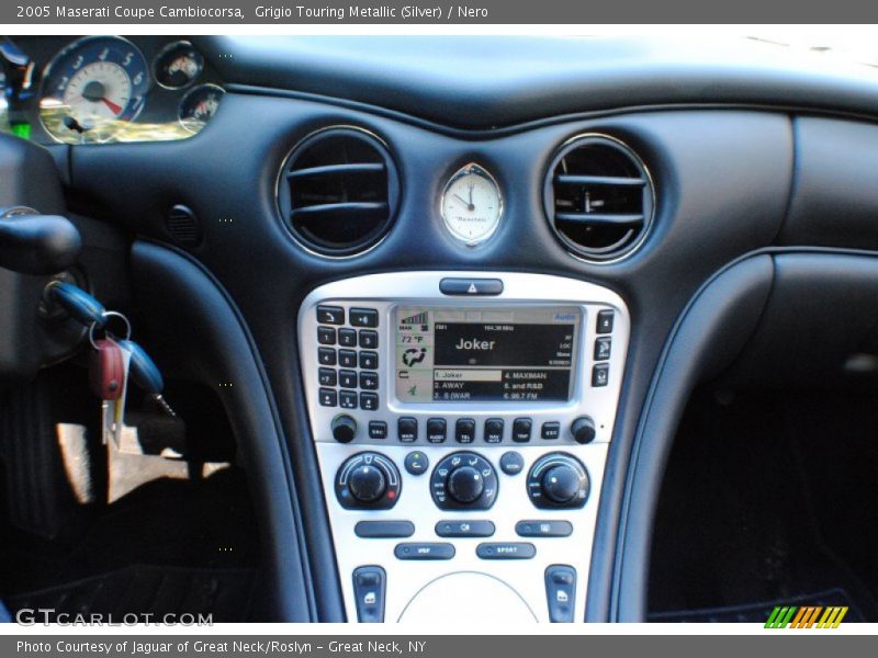 Grigio Touring Metallic (Silver) / Nero 2005 Maserati Coupe Cambiocorsa