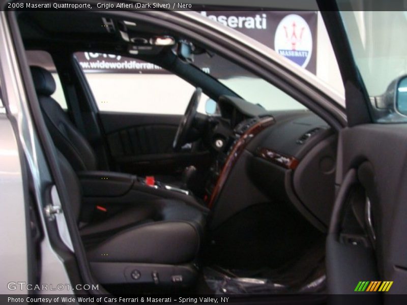 Grigio Alfieri (Dark Silver) / Nero 2008 Maserati Quattroporte