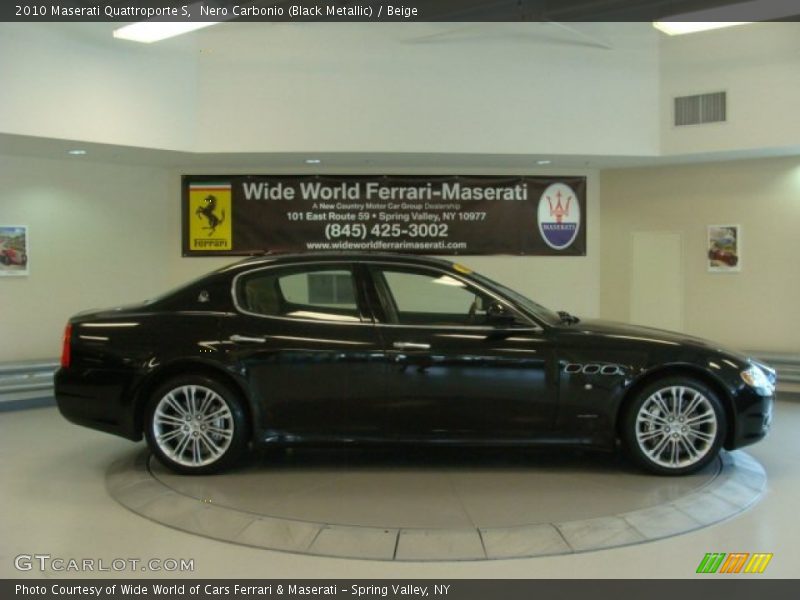 Nero Carbonio (Black Metallic) / Beige 2010 Maserati Quattroporte S