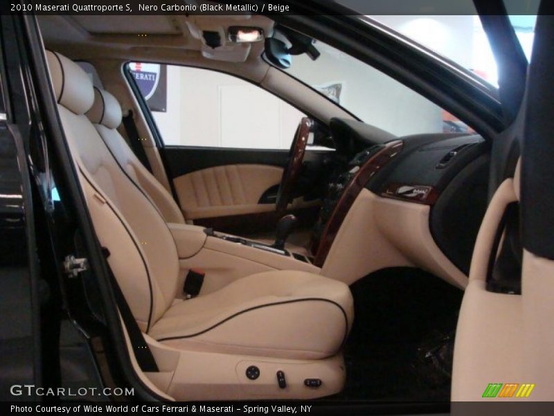 Nero Carbonio (Black Metallic) / Beige 2010 Maserati Quattroporte S