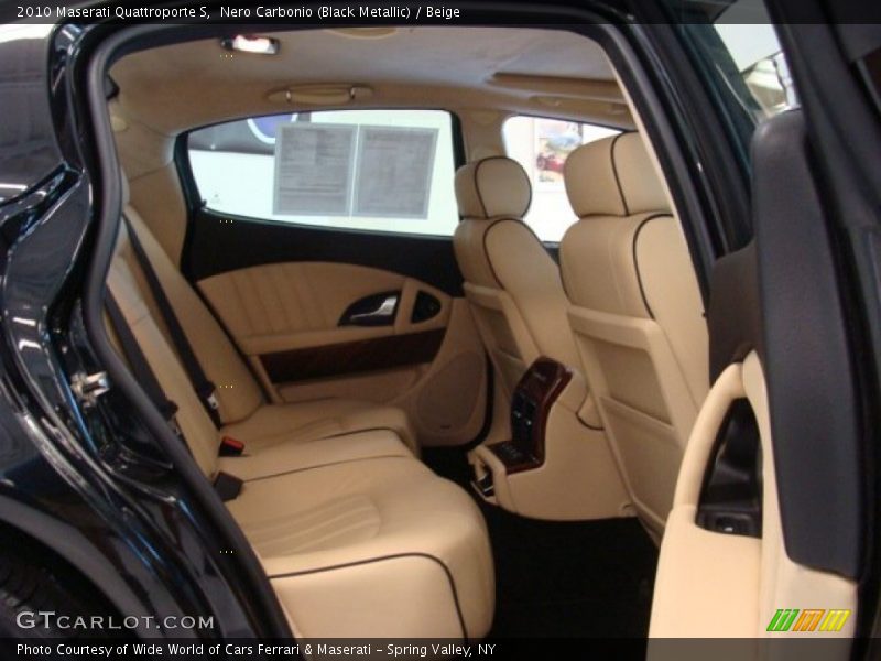 Nero Carbonio (Black Metallic) / Beige 2010 Maserati Quattroporte S