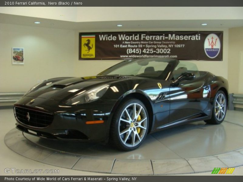 Nero (Black) / Nero 2010 Ferrari California