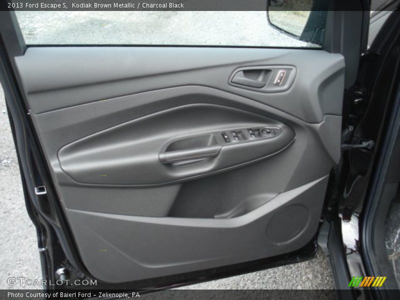 Kodiak Brown Metallic / Charcoal Black 2013 Ford Escape S