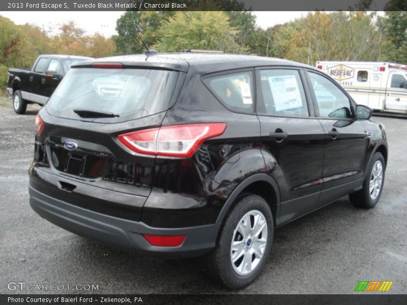 Tuxedo Black Metallic / Charcoal Black 2013 Ford Escape S