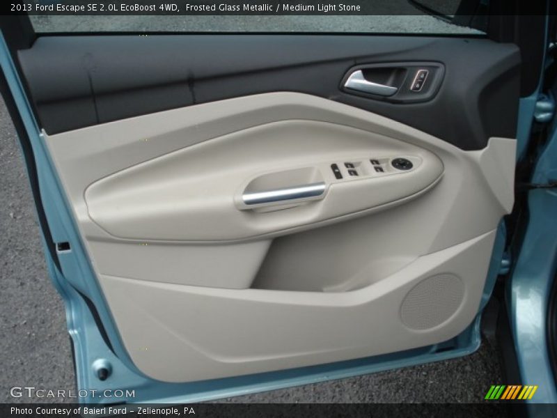 Door Panel of 2013 Escape SE 2.0L EcoBoost 4WD