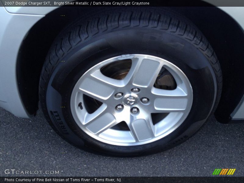 Bright Silver Metallic / Dark Slate Gray/Light Graystone 2007 Dodge Charger SXT
