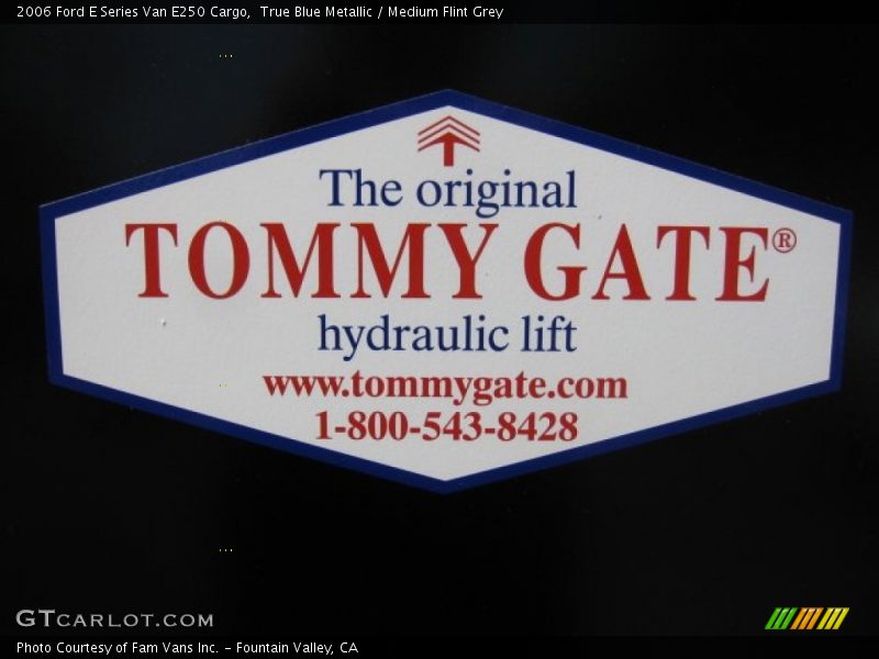True Blue Metallic / Medium Flint Grey 2006 Ford E Series Van E250 Cargo