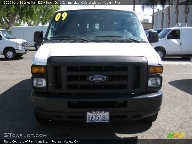 Oxford White / Medium Flint 2009 Ford E Series Van E250 Super Duty Commercial