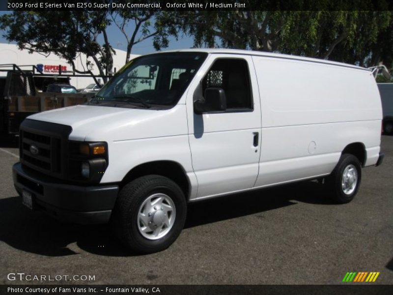 Oxford White / Medium Flint 2009 Ford E Series Van E250 Super Duty Commercial