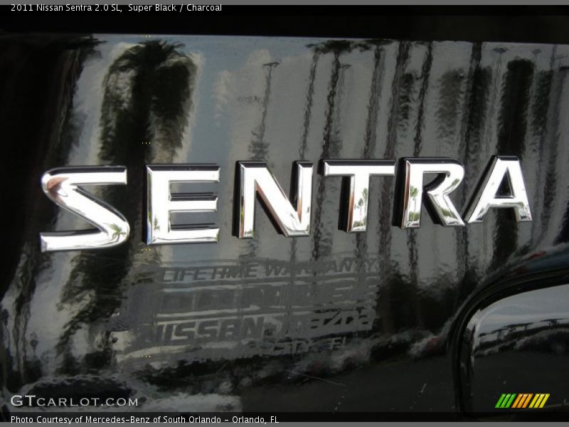 Super Black / Charcoal 2011 Nissan Sentra 2.0 SL