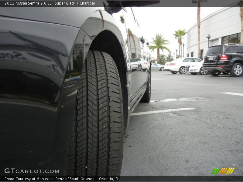 Super Black / Charcoal 2011 Nissan Sentra 2.0 SL