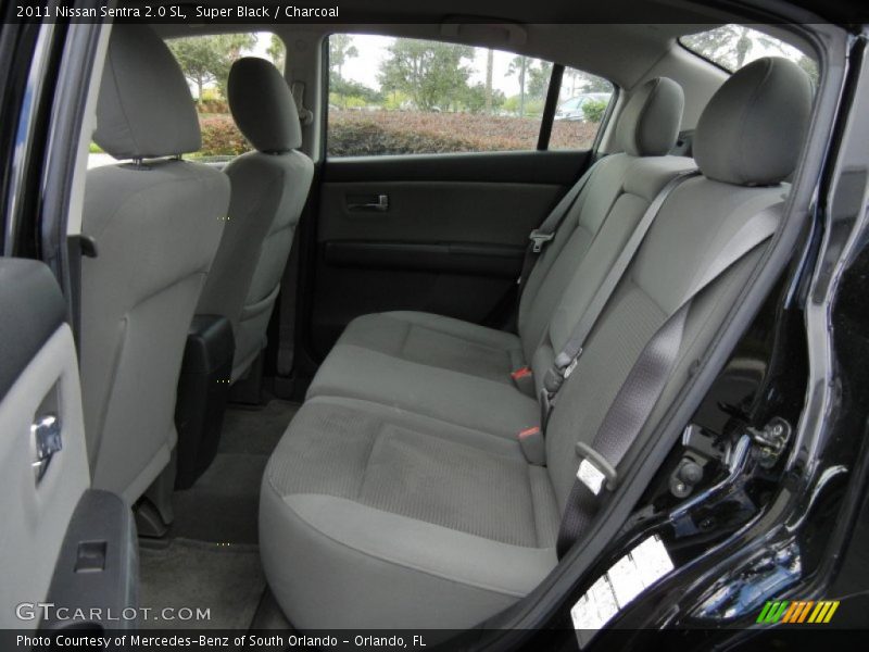 Super Black / Charcoal 2011 Nissan Sentra 2.0 SL