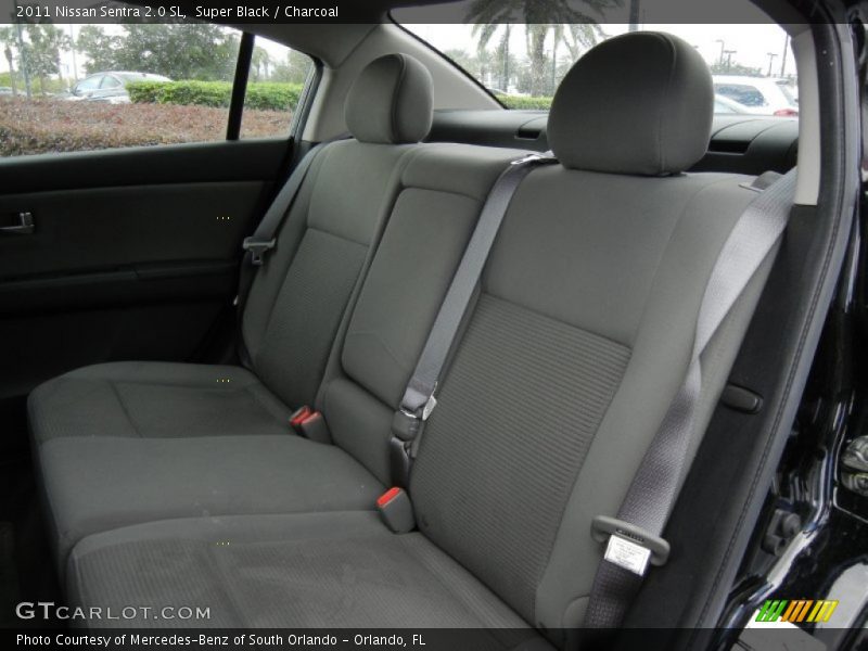 Super Black / Charcoal 2011 Nissan Sentra 2.0 SL