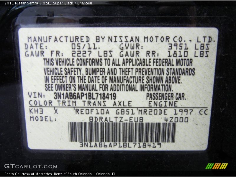 Super Black / Charcoal 2011 Nissan Sentra 2.0 SL