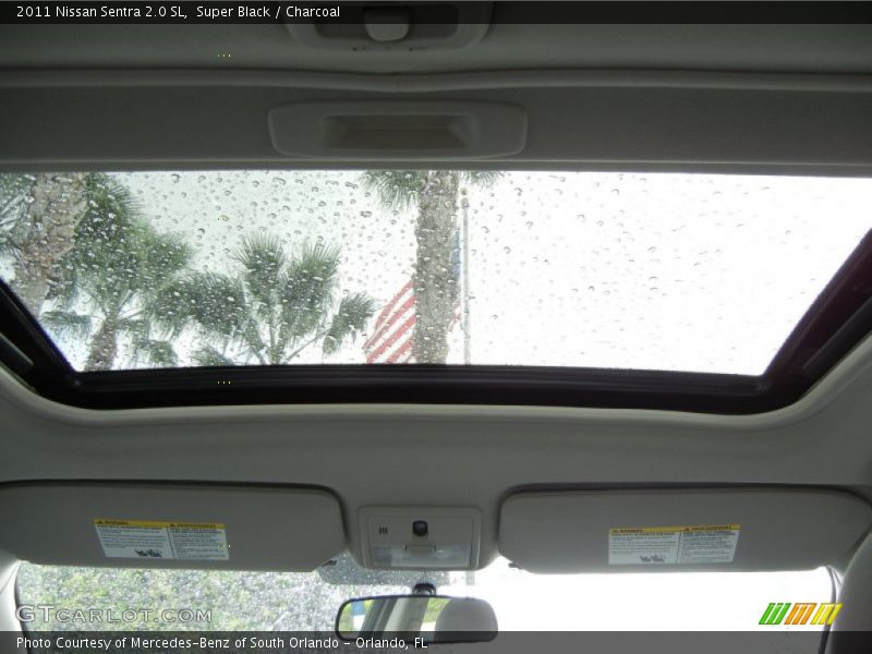 Super Black / Charcoal 2011 Nissan Sentra 2.0 SL