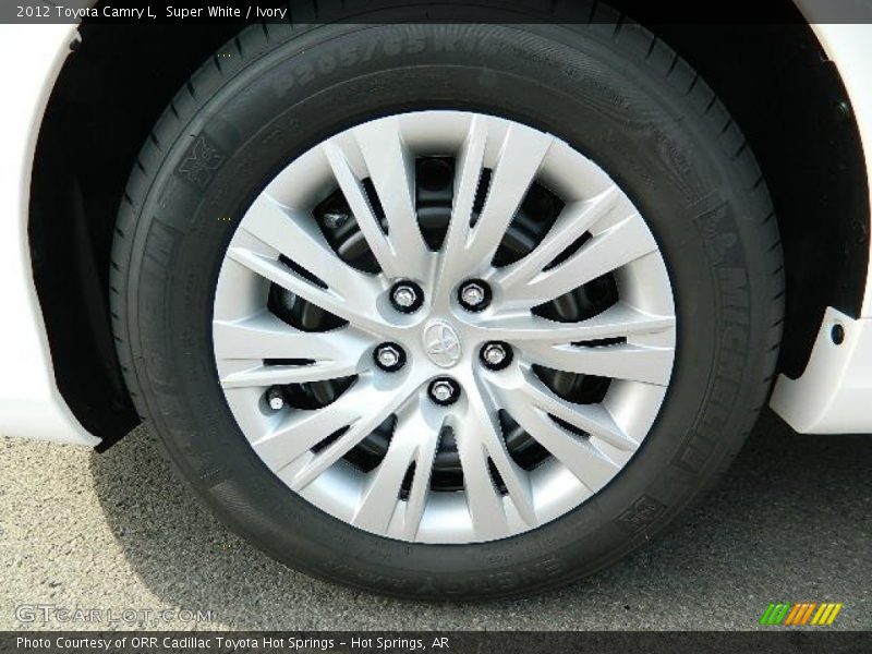 Super White / Ivory 2012 Toyota Camry L